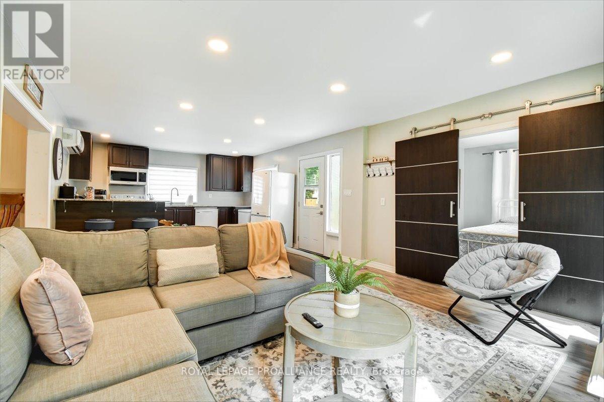 75 A & B Hughes Lane, Tweed, Ontario K0K 3J0 - Photo 10 - X12490828