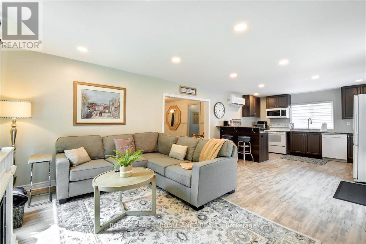 75 A & B Hughes Lane, Tweed, Ontario K0K 3J0 - Photo 11 - X12490828