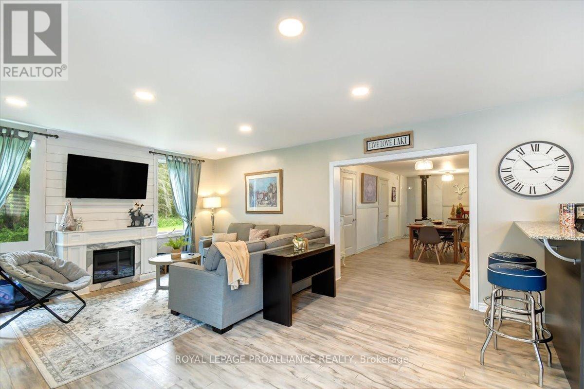 75 A & B Hughes Lane, Tweed, Ontario K0K 3J0 - Photo 13 - X12490828