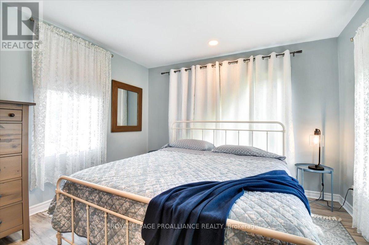 75 A & B Hughes Lane, Tweed, Ontario K0K 3J0 - Photo 22 - X12490828