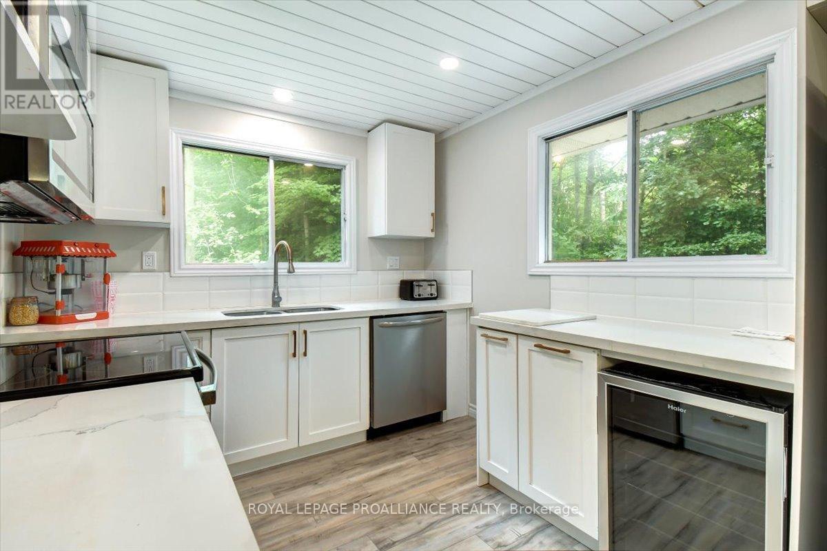 75 A & B Hughes Lane, Tweed, Ontario K0K 3J0 - Photo 34 - X12490828