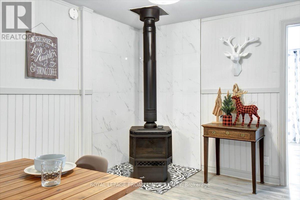 75 A & B Hughes Lane, Tweed, Ontario K0K 3J0 - Photo 8 - X12490828