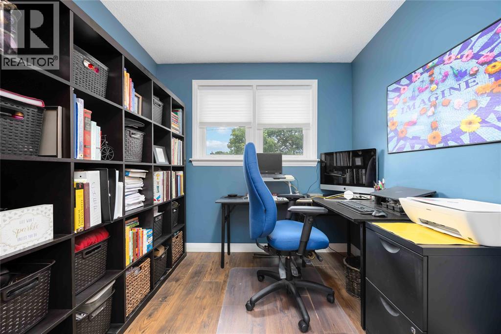 982 Hagle Street, Sarnia, Ontario  N7V 4A7 - Photo 12 - 25027558