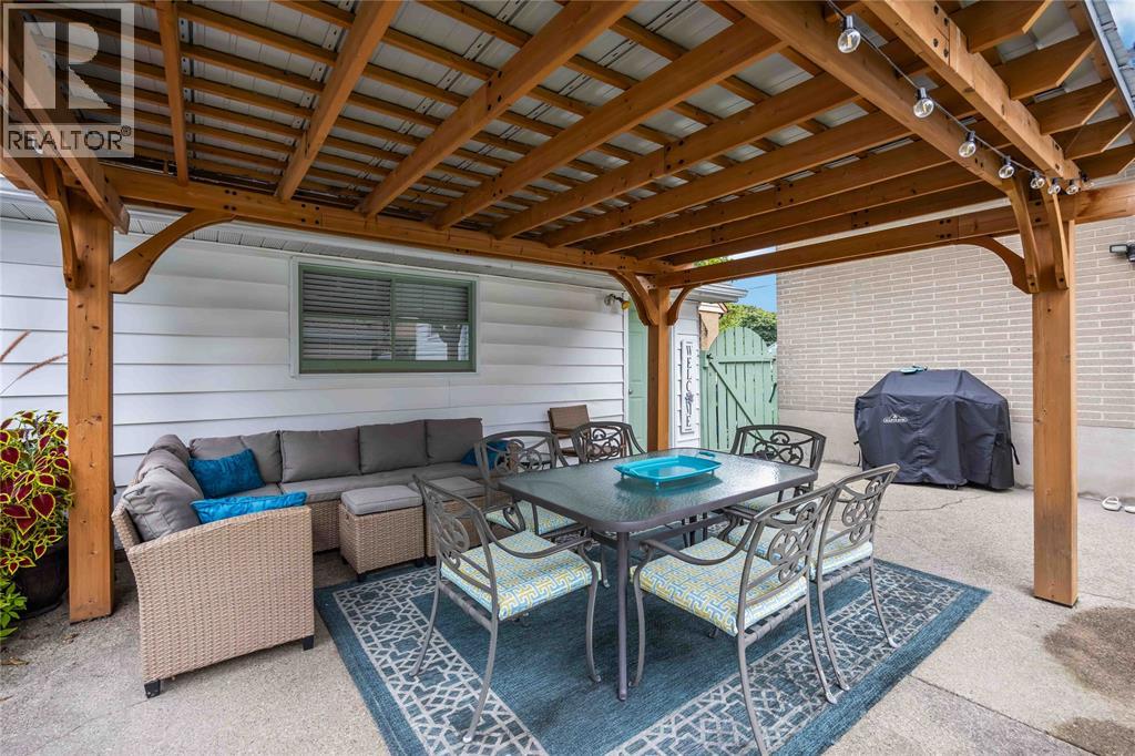 982 Hagle Street, Sarnia, Ontario  N7V 4A7 - Photo 25 - 25027558