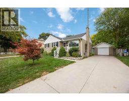 982 Hagle STREET, Sarnia, Ontario