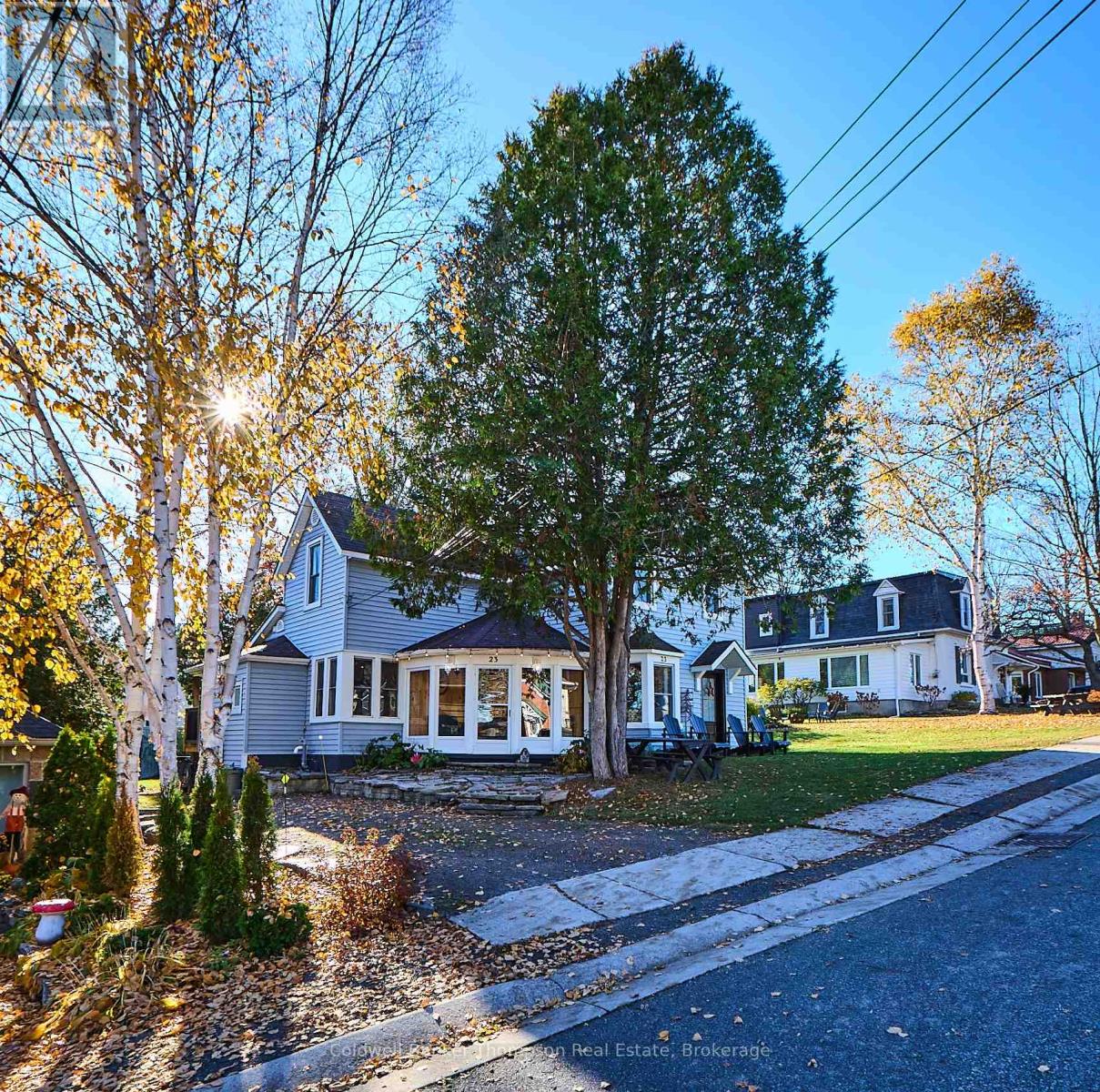 23 Fairy Avenue, Huntsville, Ontario  P1H 1G7 - Photo 2 - X12490560