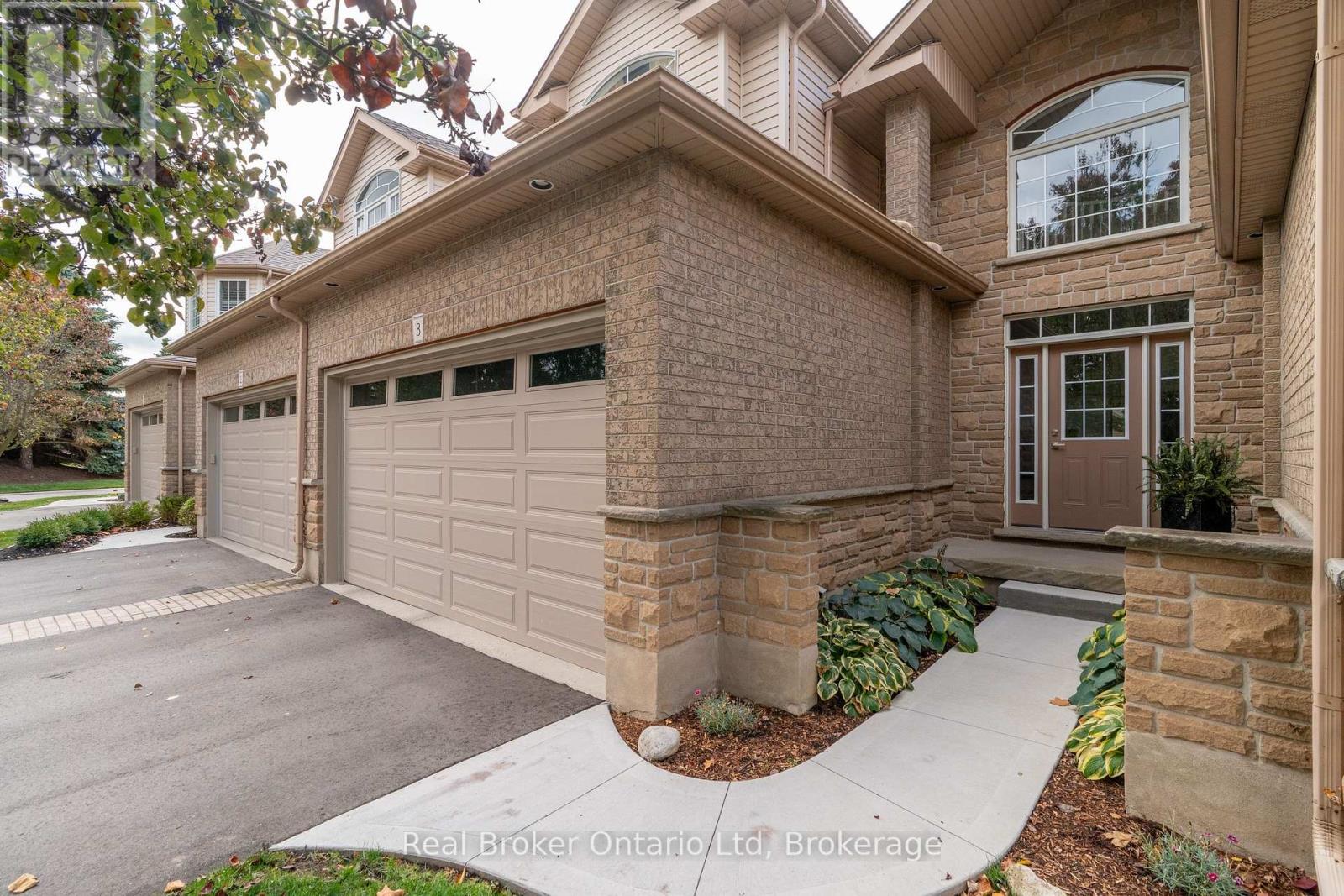 3 - 254 Summerfield Drive, Guelph, Ontario  N1L 1R4 - Photo 2 - X12490688