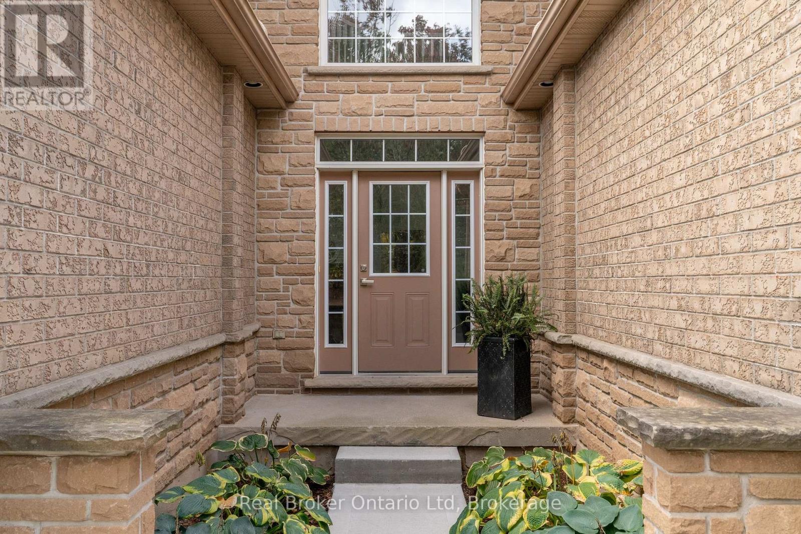 3 - 254 Summerfield Drive, Guelph, Ontario  N1L 1R4 - Photo 3 - X12490688