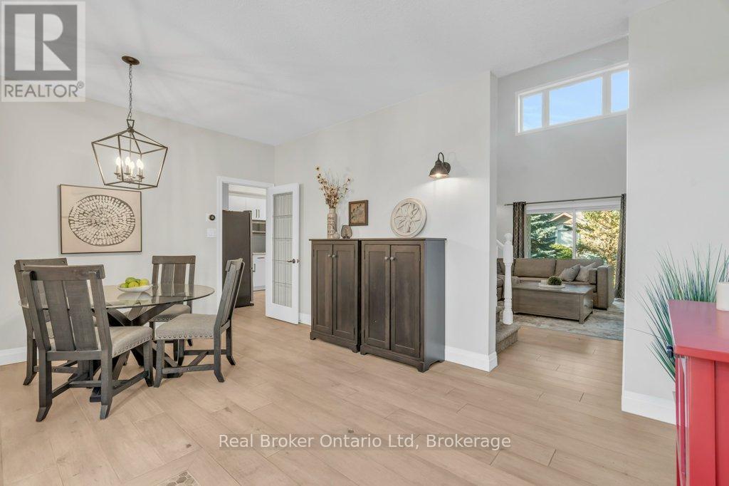 3 - 254 Summerfield Drive, Guelph, Ontario  N1L 1R4 - Photo 4 - X12490688