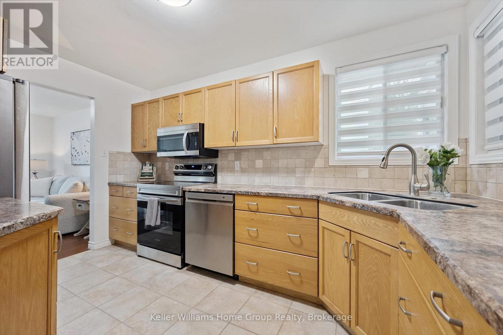 282 Highland Road, Centre Wellington, Ontario  N1M 3N9 - Photo 11 - X12490778