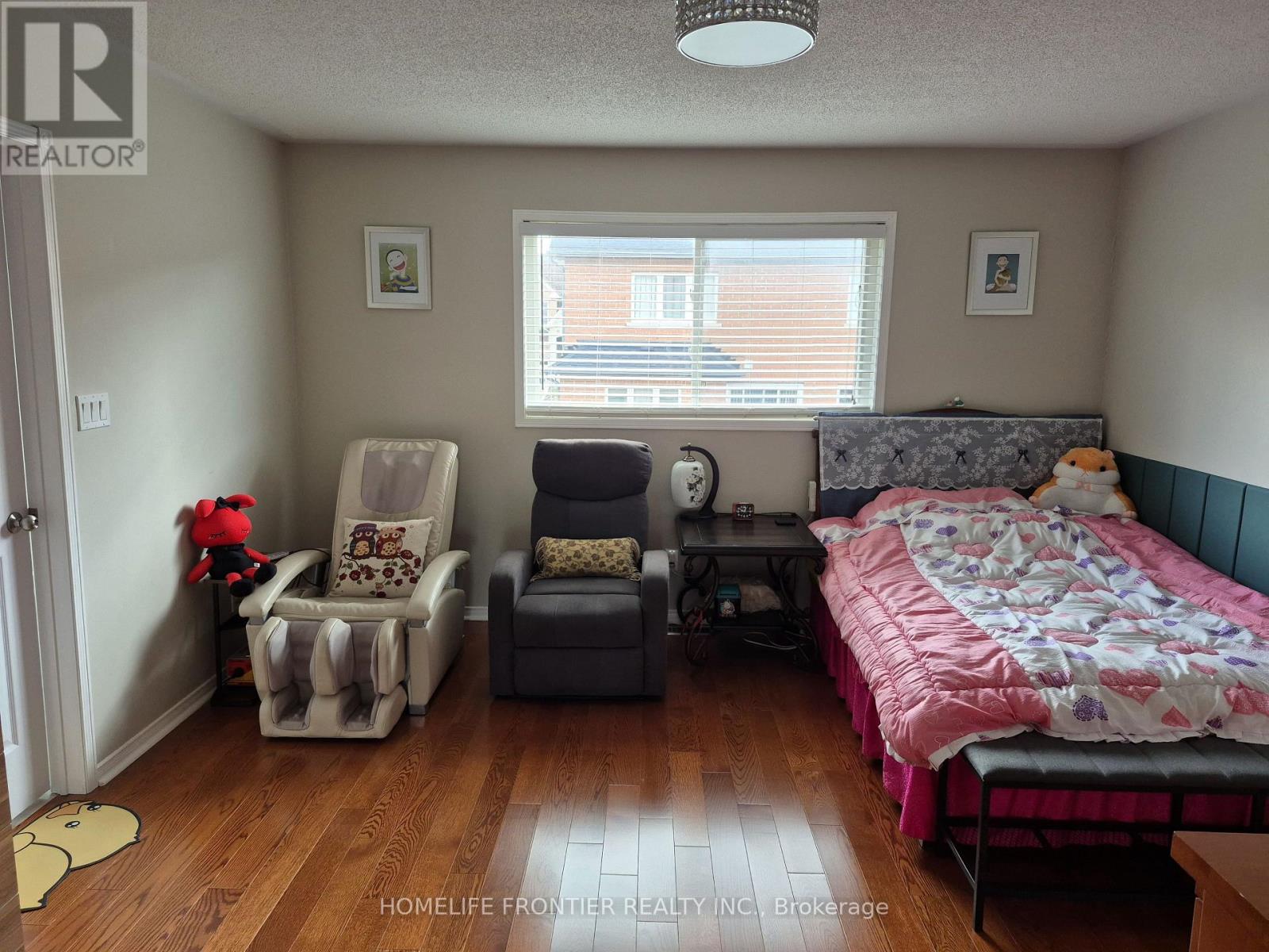 4 Riel Drive, Richmond Hill, Ontario  L4E 4W4 - Photo 11 - N12490326