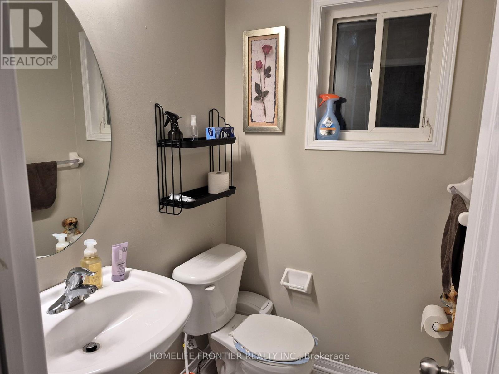 4 Riel Drive, Richmond Hill, Ontario  L4E 4W4 - Photo 12 - N12490326