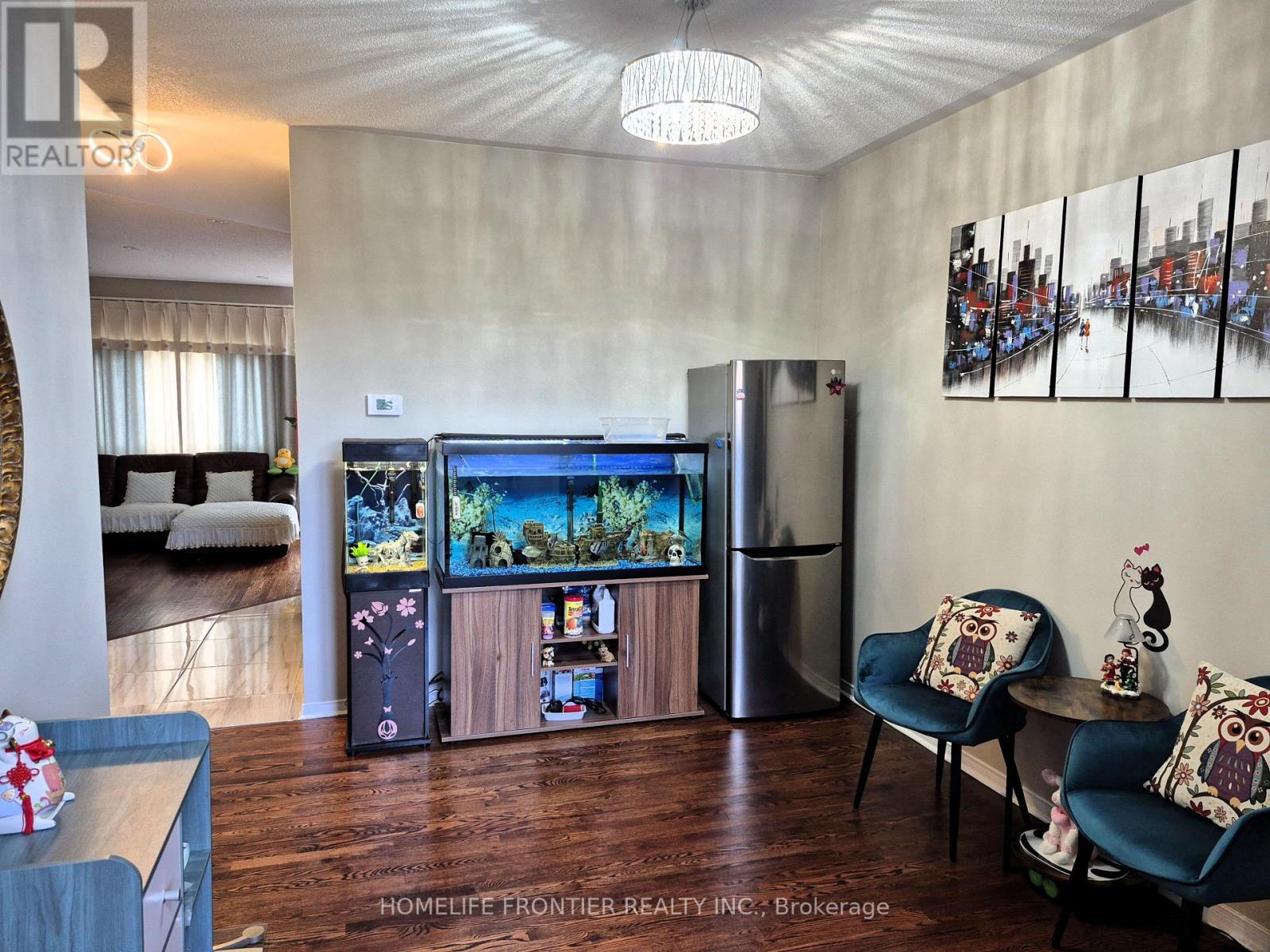 4 Riel Drive, Richmond Hill, Ontario  L4E 4W4 - Photo 8 - N12490326