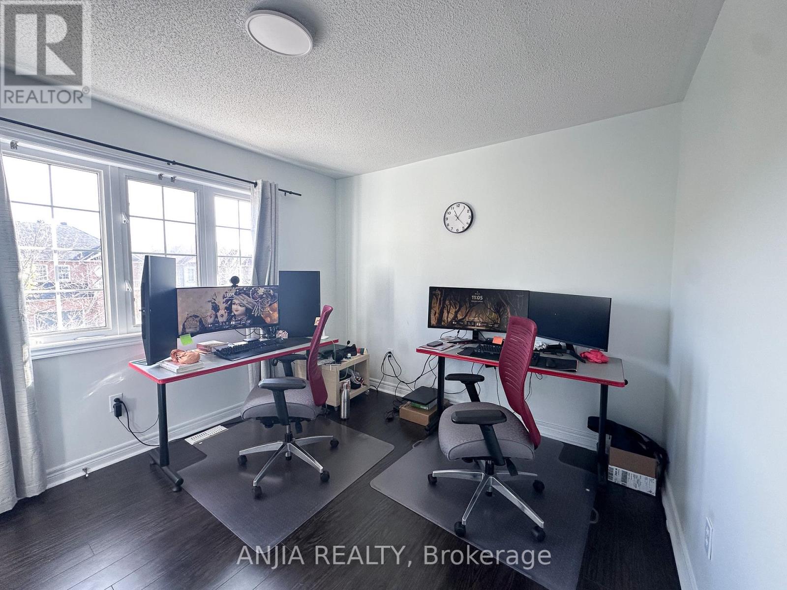 40 Cathmar Drive, Markham, Ontario  L6E 2H2 - Photo 20 - N12490334