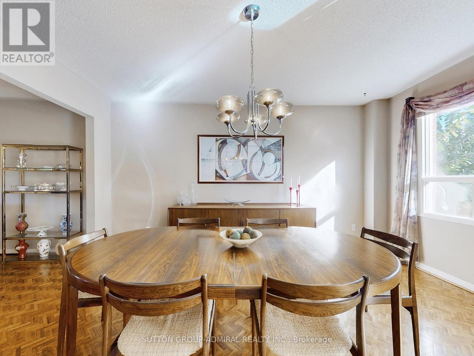 25 Mill Arbour Lane, Vaughan, Ontario  L4J 6K1 - Photo 11 - N12490410