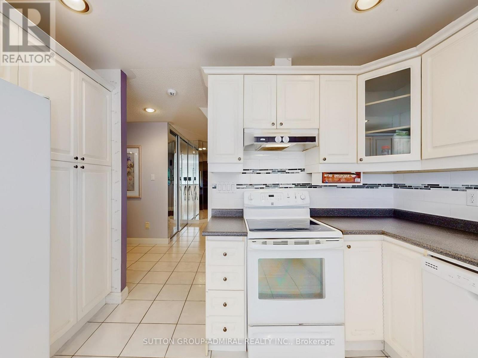 25 Mill Arbour Lane, Vaughan, Ontario  L4J 6K1 - Photo 21 - N12490410