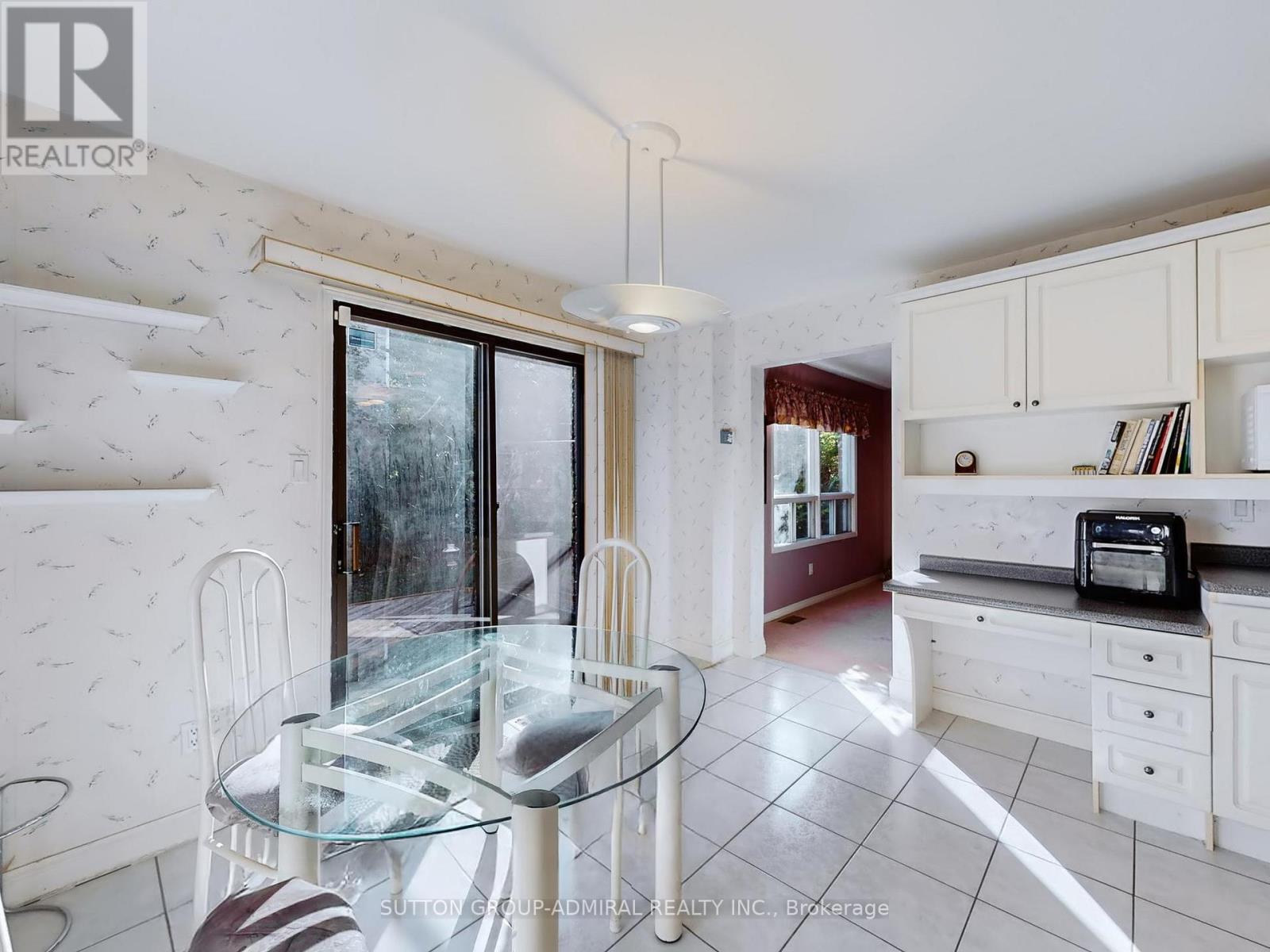 25 Mill Arbour Lane, Vaughan, Ontario  L4J 6K1 - Photo 23 - N12490410