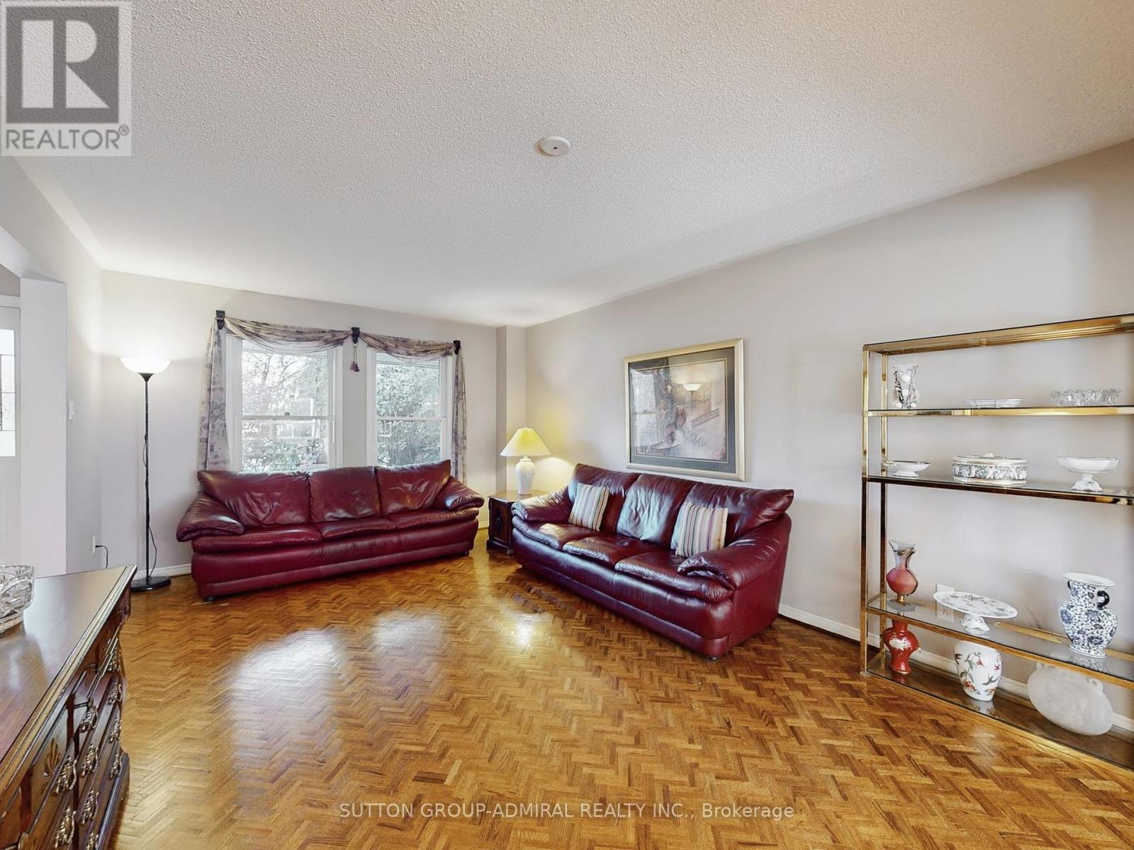 25 Mill Arbour Lane, Vaughan, Ontario  L4J 6K1 - Photo 5 - N12490410