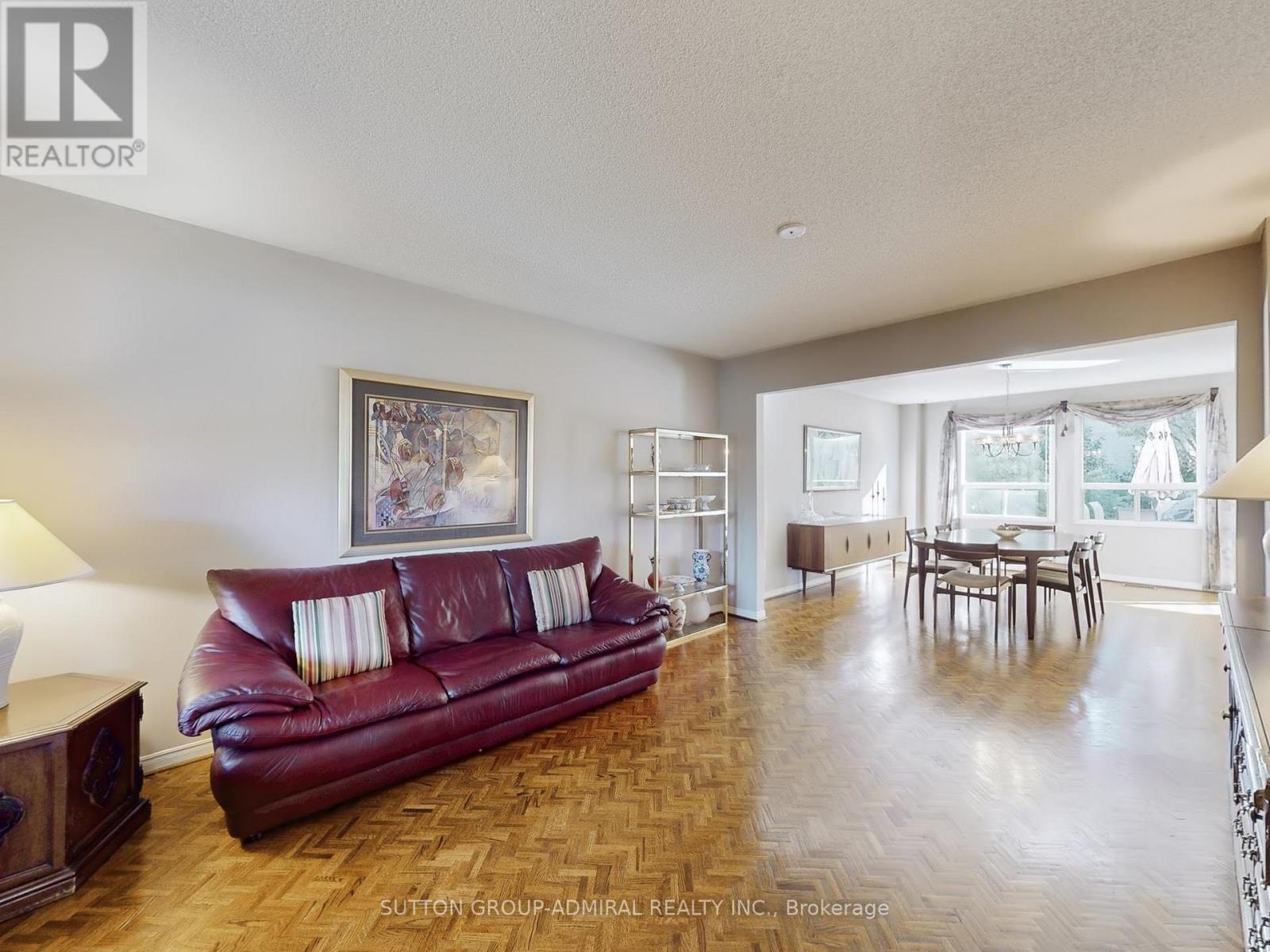 25 Mill Arbour Lane, Vaughan, Ontario  L4J 6K1 - Photo 7 - N12490410