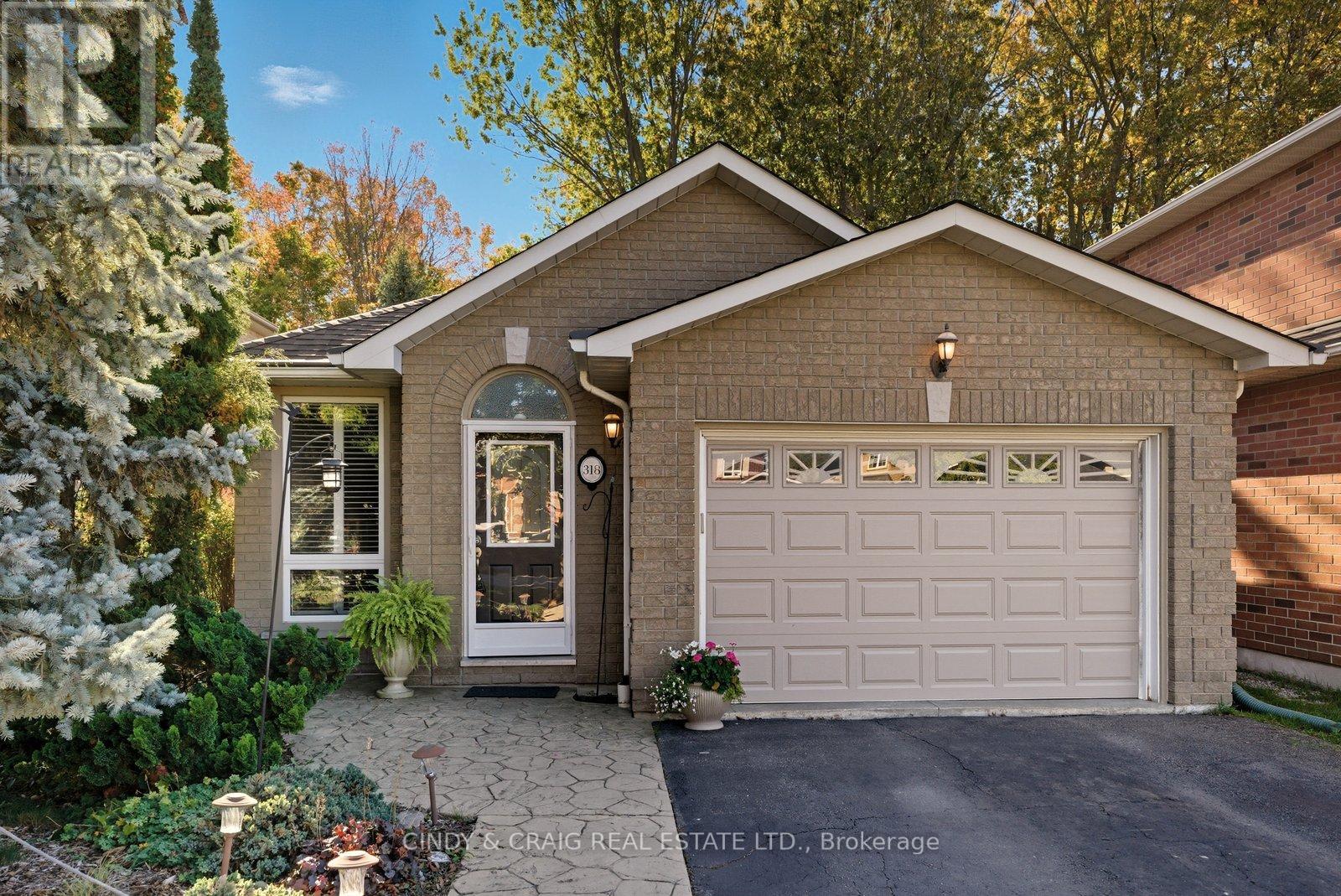 318 SANDRINGHAM DRIVE, Clarington, Ontario