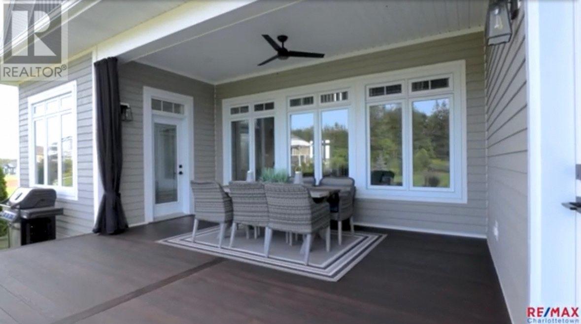 52 Strawberry Lane, Stratford, Prince Edward Island  C1B 0K7 - Photo 11 - 202526894