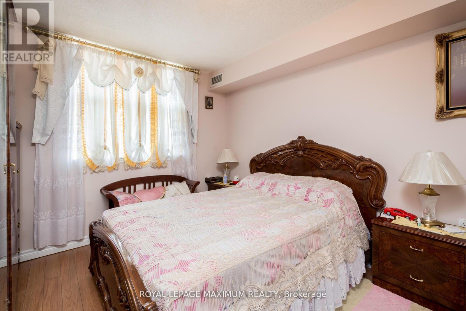 408 - 2506 Rutherford Road, Vaughan, Ontario  L4K 5N4 - Photo 16 - N12481023