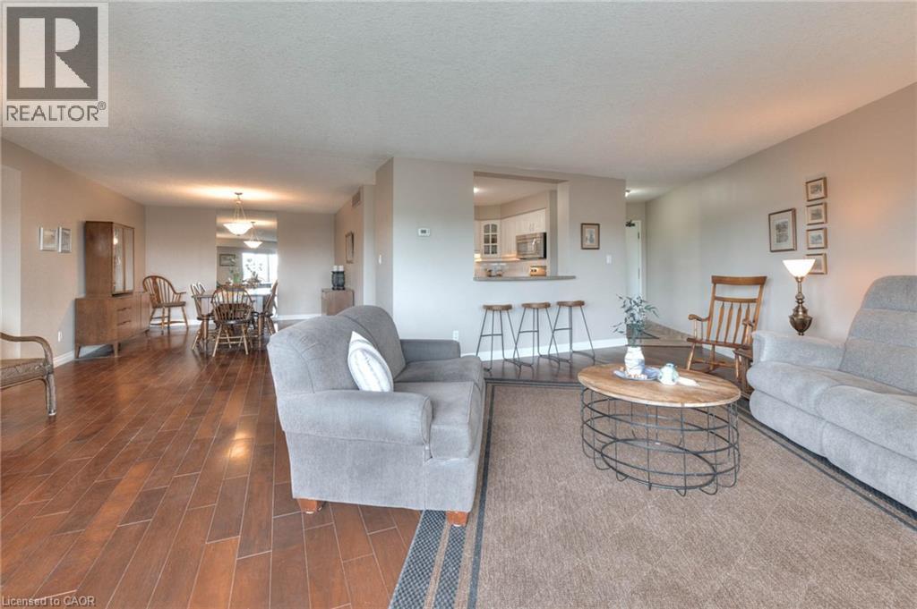 250 Glenridge Drive Unit# 606, Waterloo, Ontario  N2J 4H8 - Photo 2 - 40748347