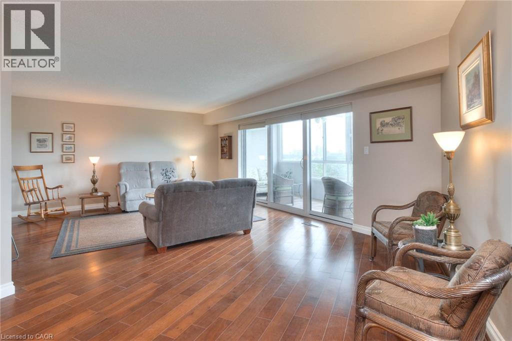 250 Glenridge Drive Unit# 606, Waterloo, Ontario  N2J 4H8 - Photo 14 - 40748347