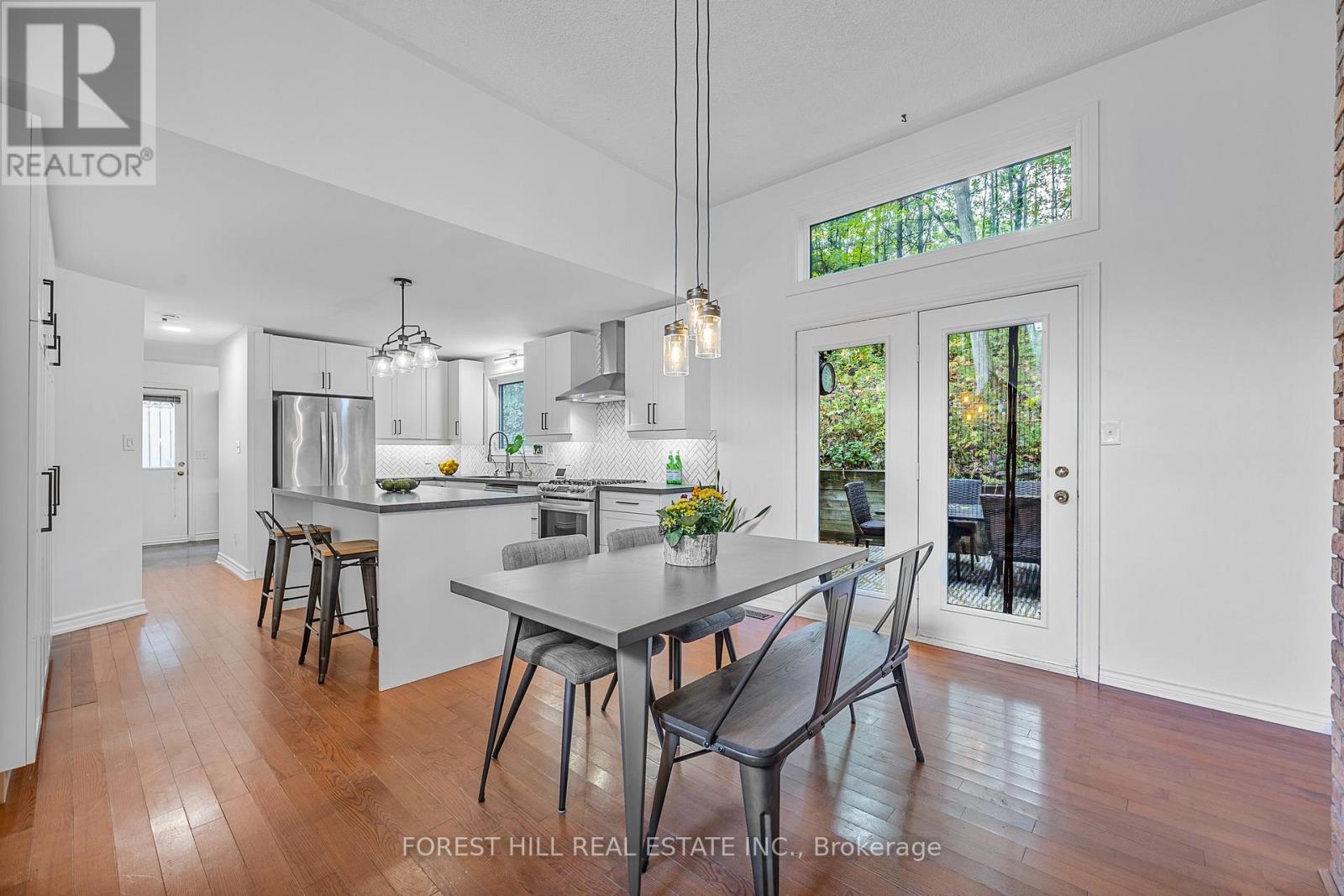 8 Frid Boulevard, Springwater, Ontario  L9X 0P5 - Photo 20 - S12408136