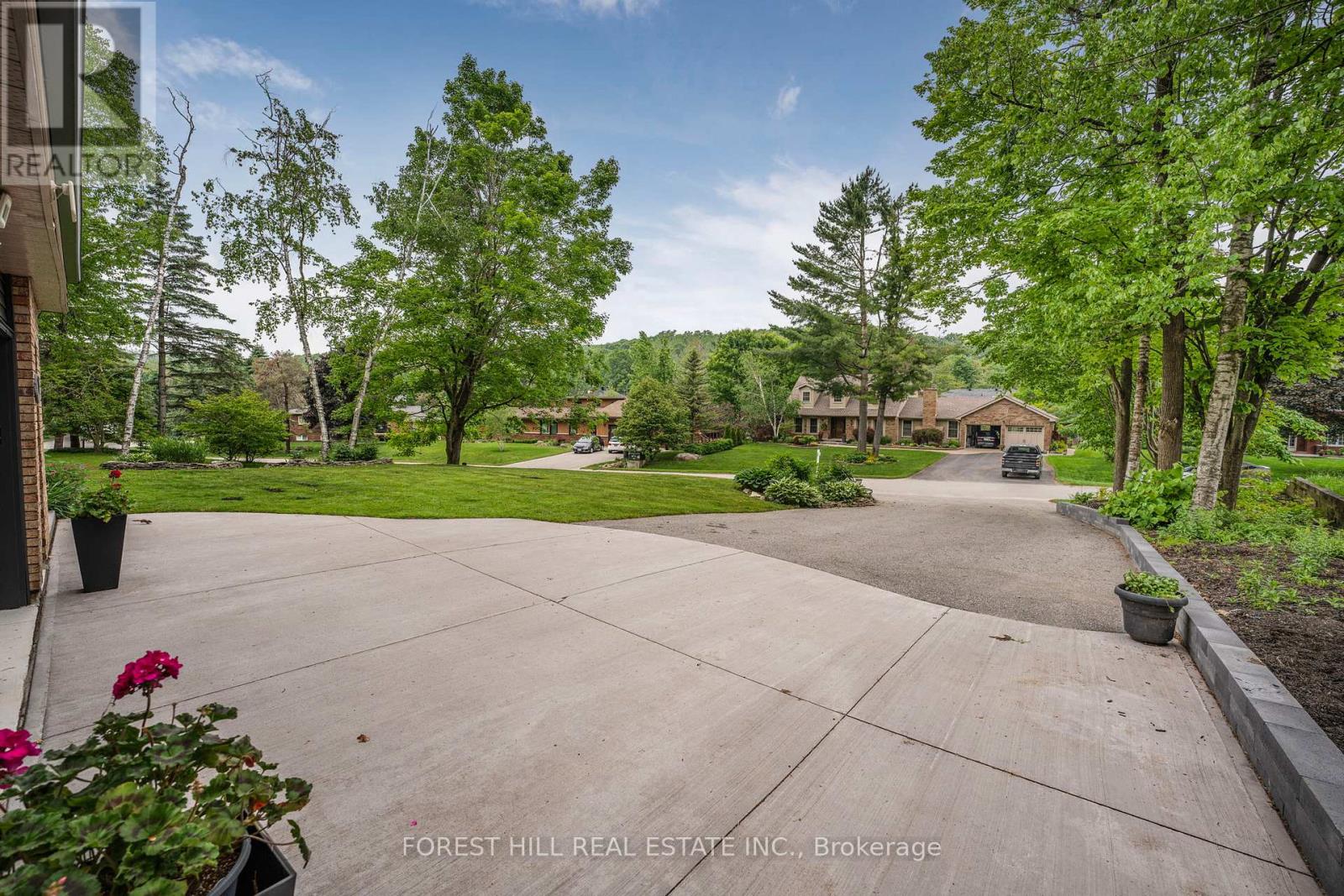 8 Frid Boulevard, Springwater, Ontario  L9X 0P5 - Photo 37 - S12408136