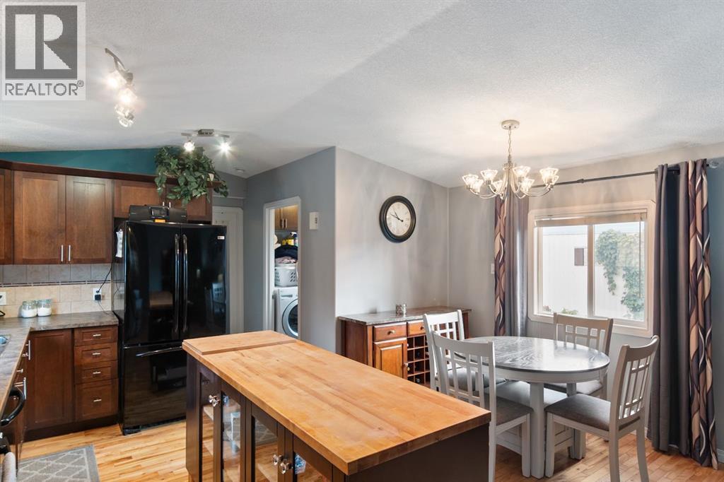 4 Birch Close, Olds, Alberta  T4H 1M2 - Photo 14 - A2257415