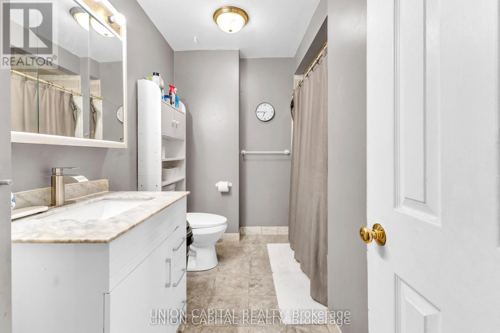 19 Ava Court, Brampton, Ontario  L6T 1L5 - Photo 23 - W12490280