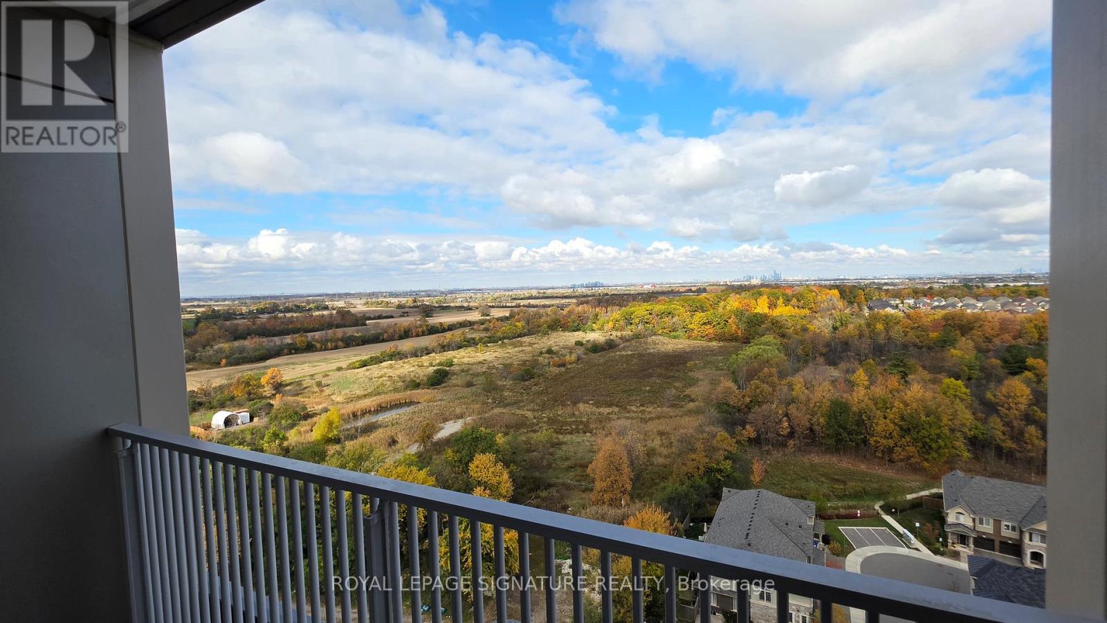 1508 - 3240 William Coltson Avenue, Oakville, Ontario  L6H 0X1 - Photo 17 - W12490316