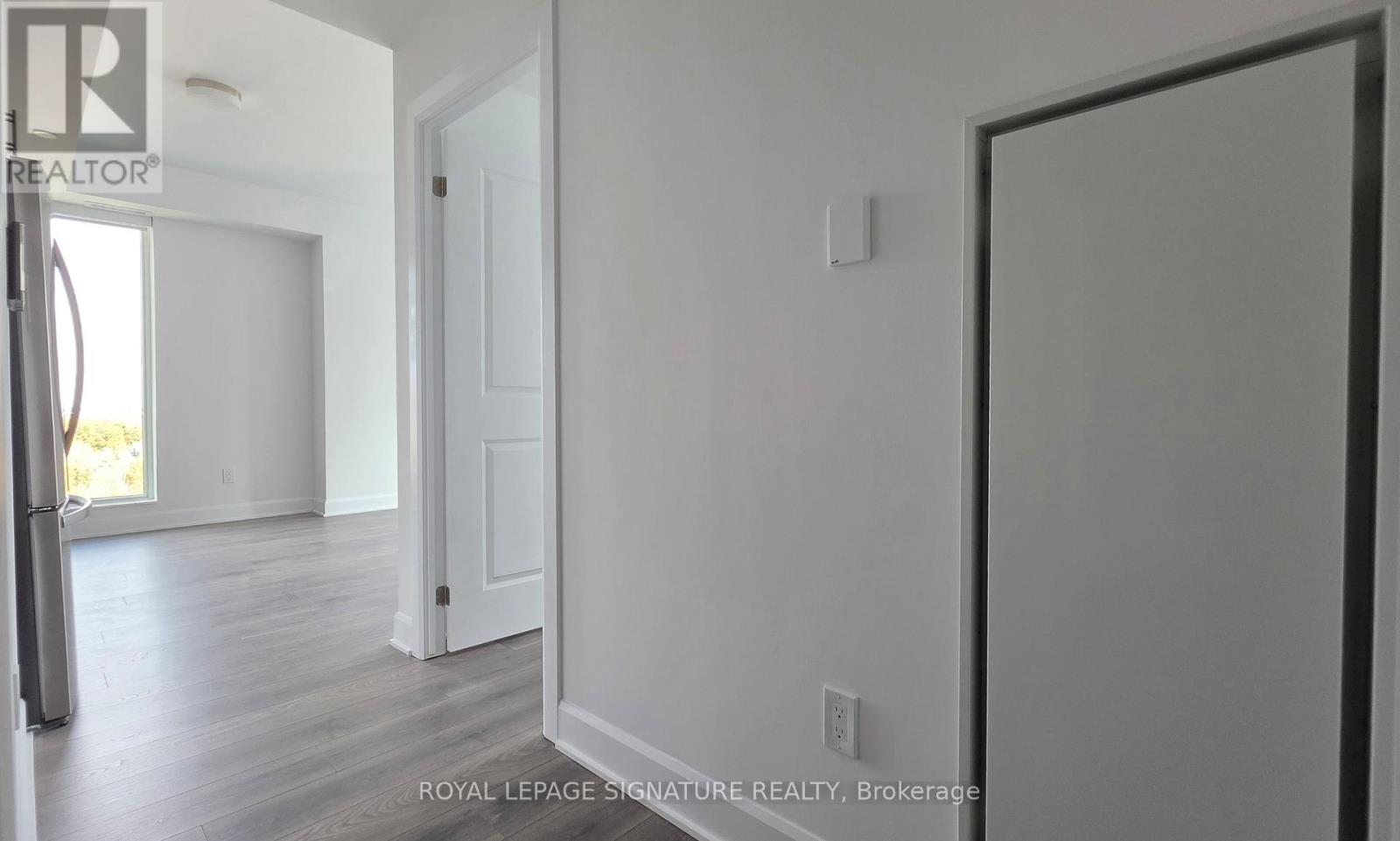 1508 - 3240 William Coltson Avenue, Oakville, Ontario  L6H 0X1 - Photo 8 - W12490316