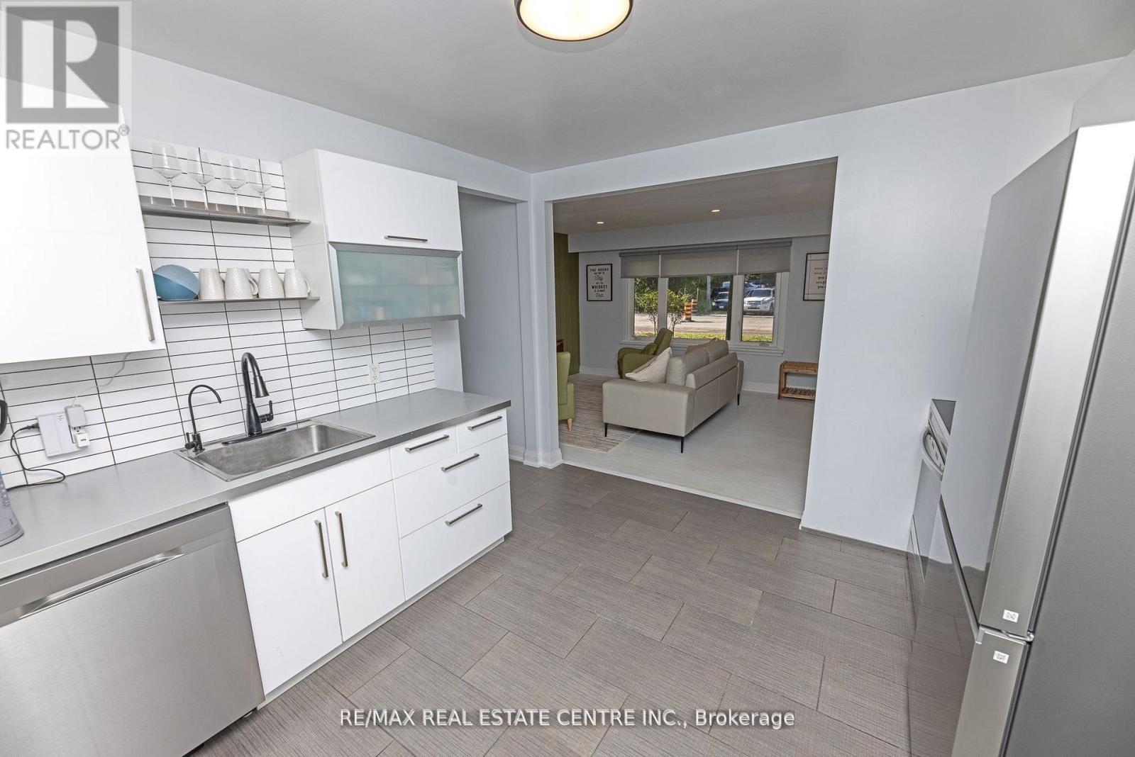 17257 Old Main Street, Caledon, Ontario  L7K 0E6 - Photo 13 - W12490330