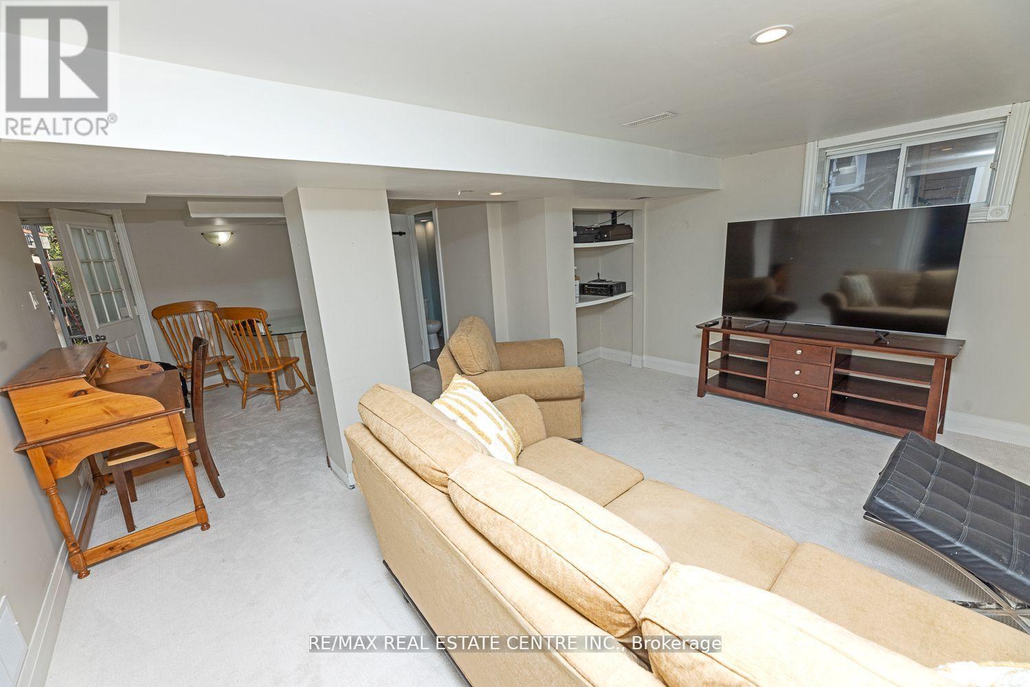 17257 Old Main Street, Caledon, Ontario  L7K 0E6 - Photo 17 - W12490330