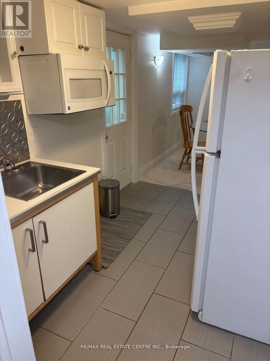 17257 Old Main Street, Caledon, Ontario  L7K 0E6 - Photo 21 - W12490330