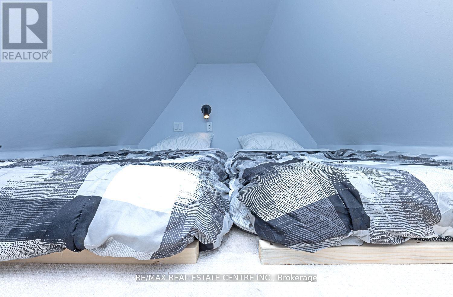 17257 Old Main Street, Caledon, Ontario  L7K 0E6 - Photo 28 - W12490330