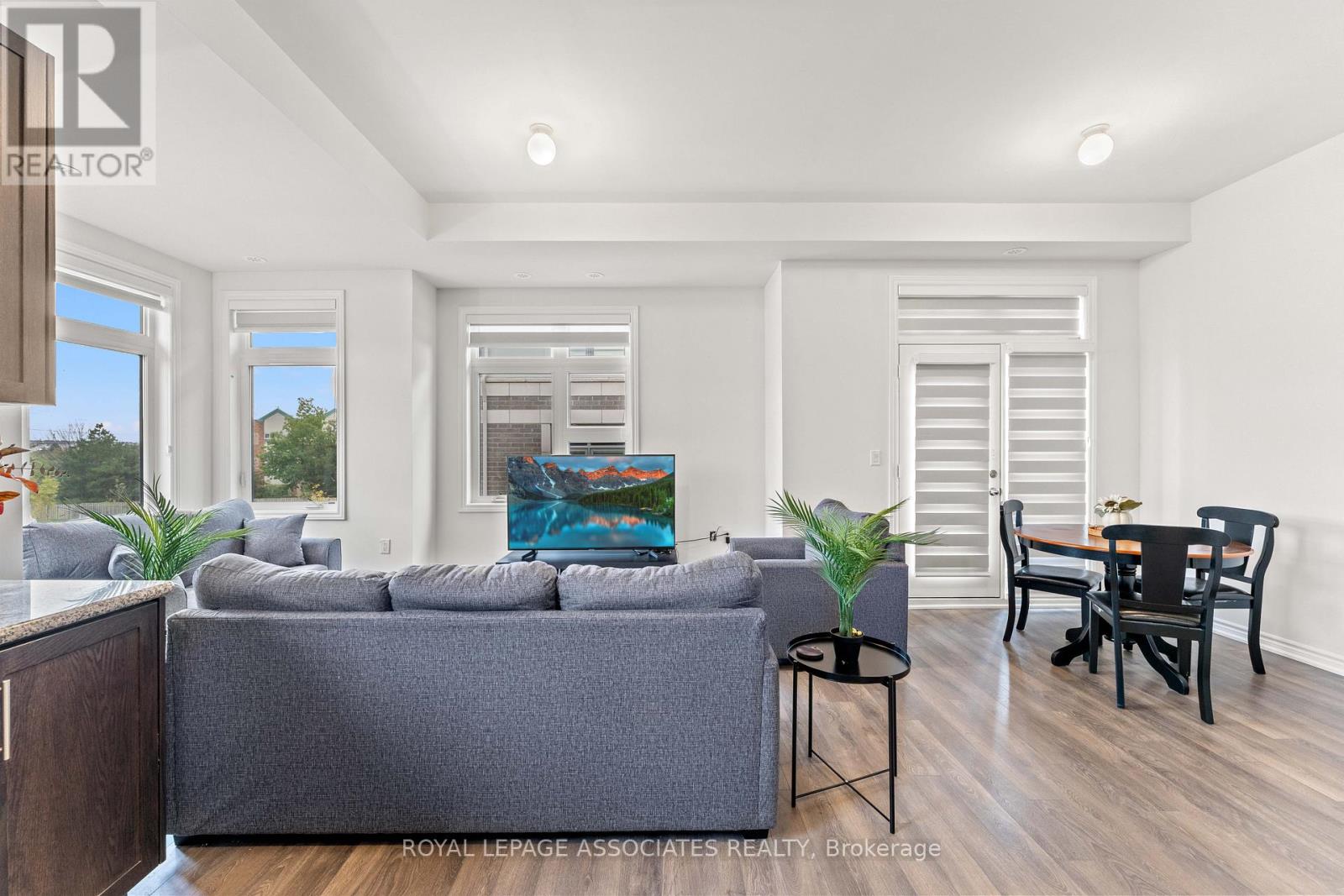 706 - 60 Halliford Place, Brampton, Ontario  L6P 4R1 - Photo 10 - W12490332