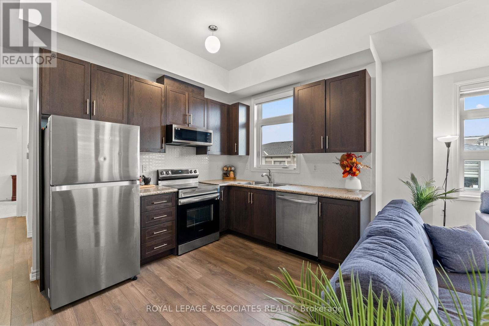 706 - 60 Halliford Place, Brampton, Ontario  L6P 4R1 - Photo 8 - W12490332