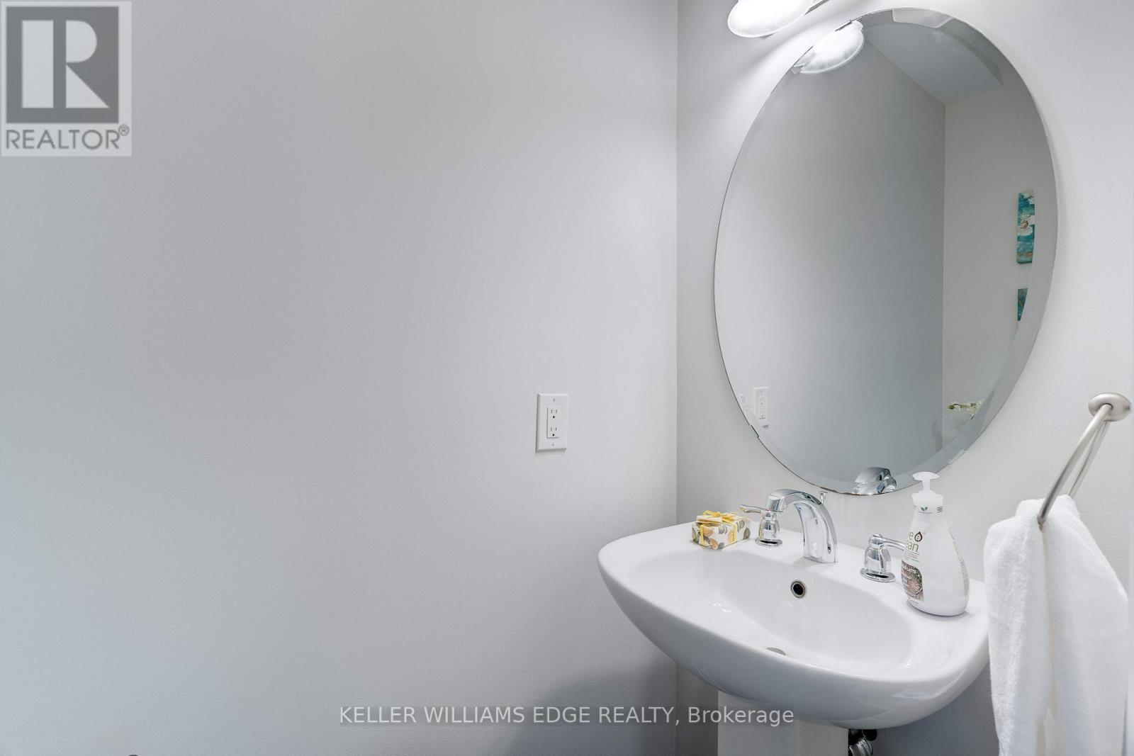 7 Aird Court, Milton, Ontario  L9T 3Y1 - Photo 15 - W12490346