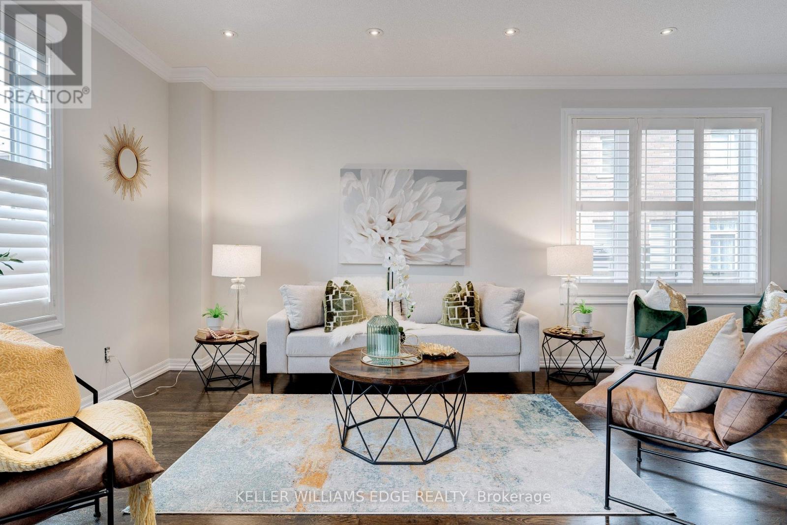 7 Aird Court, Milton, Ontario  L9T 3Y1 - Photo 6 - W12490346