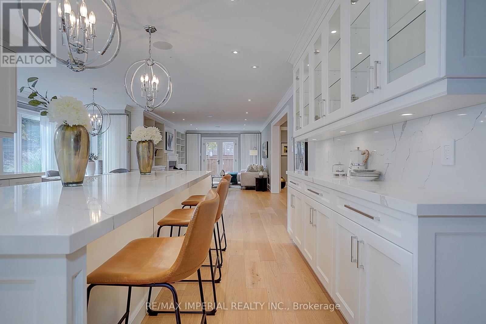 1832 Pine Siskin Court, Mississauga, Ontario  L5L 2Y3 - Photo 19 - W12490358