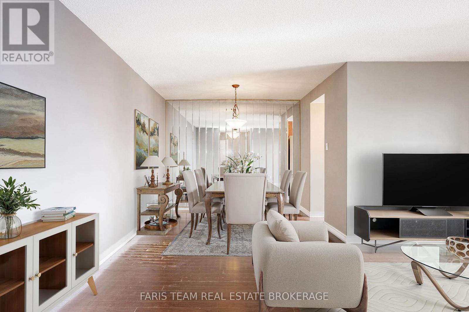 1510 - 100 County Court Boulevard, Brampton, Ontario  L6W 3X1 - Photo 11 - W12490398