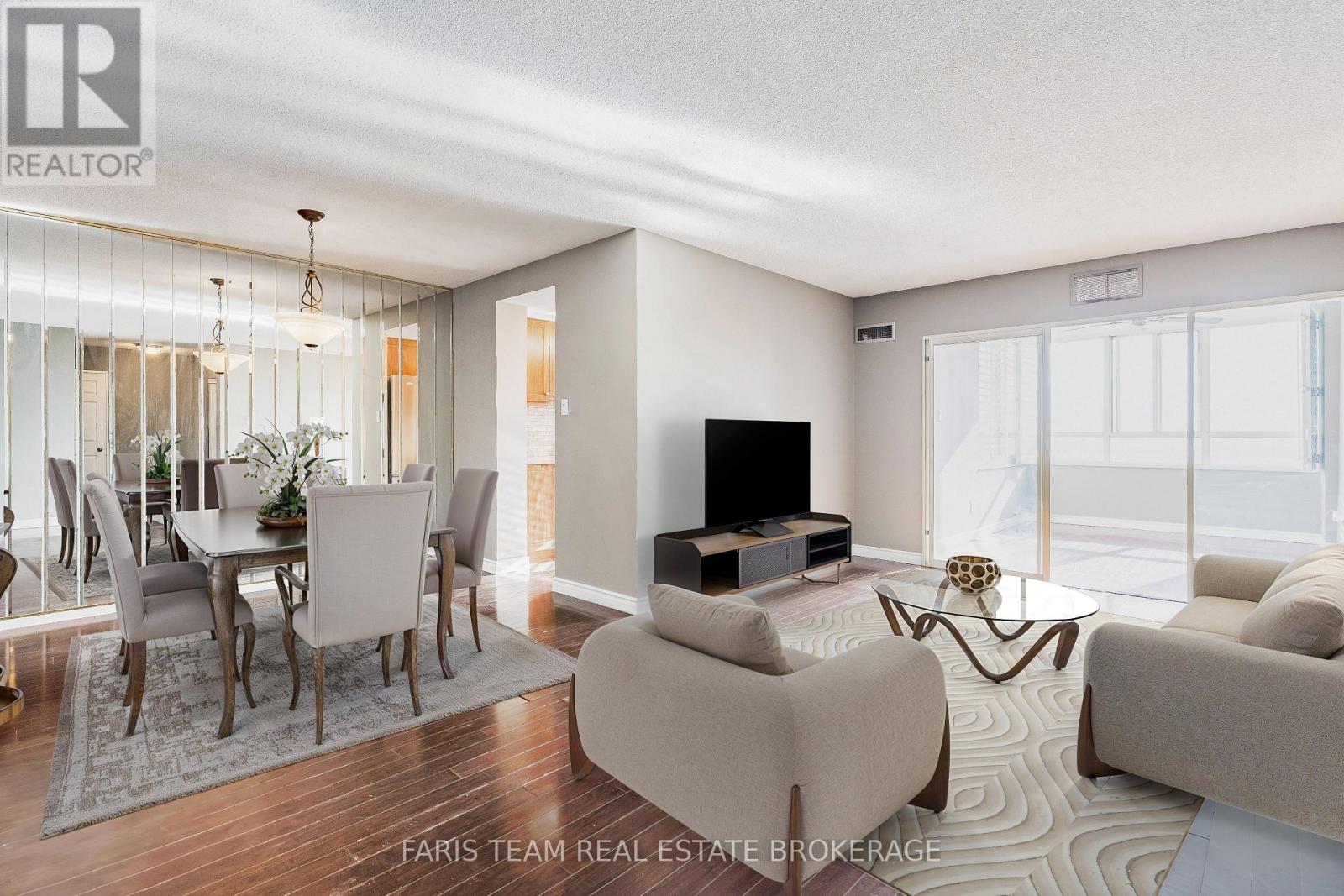 1510 - 100 County Court Boulevard, Brampton, Ontario  L6W 3X1 - Photo 13 - W12490398