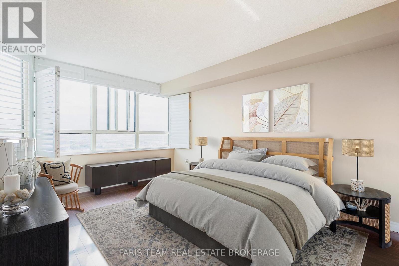 1510 - 100 County Court Boulevard, Brampton, Ontario  L6W 3X1 - Photo 16 - W12490398