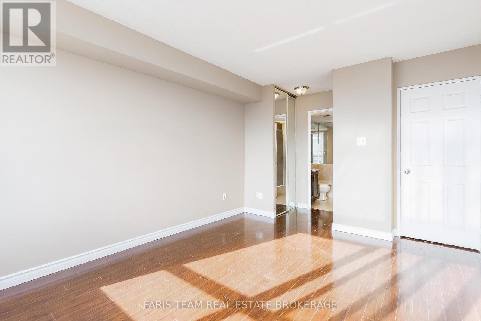 1510 - 100 County Court Boulevard, Brampton, Ontario  L6W 3X1 - Photo 17 - W12490398