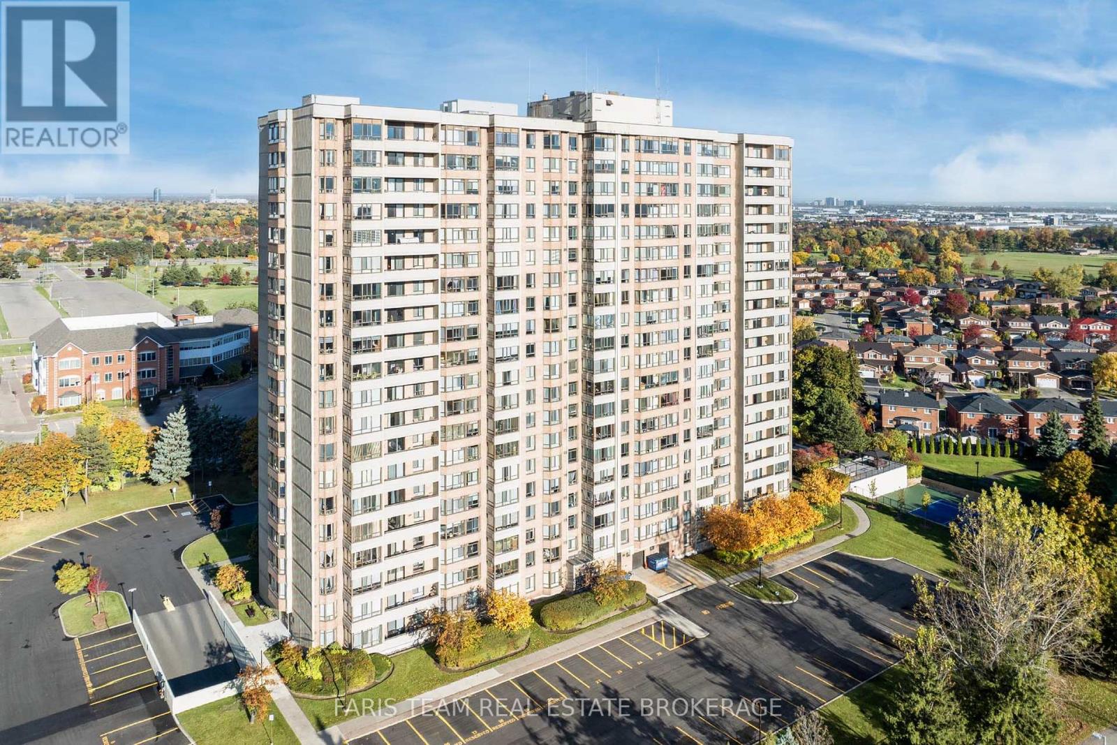 1510 - 100 County Court Boulevard, Brampton, Ontario  L6W 3X1 - Photo 32 - W12490398