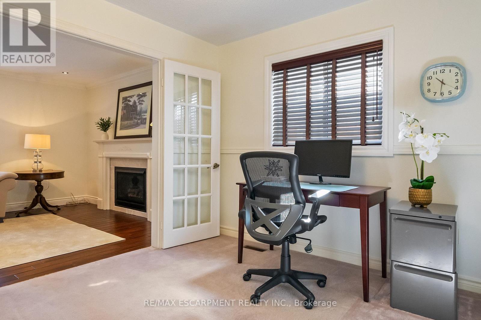 2421 Susquehanna Court, Oakville, Ontario  L6H 5Y8 - Photo 23 - W12490400