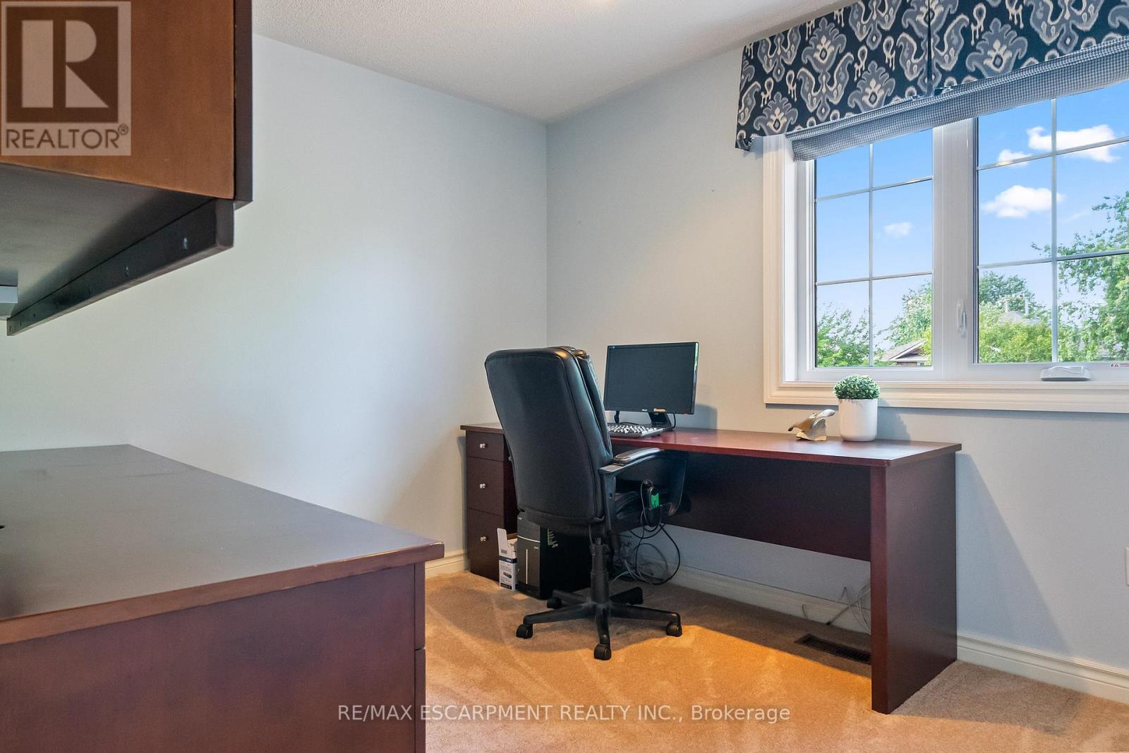 2421 Susquehanna Court, Oakville, Ontario  L6H 5Y8 - Photo 30 - W12490400